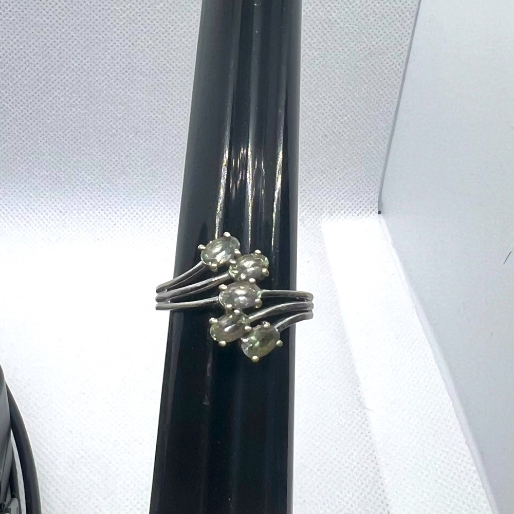 Peridot Sterling Silver Ring Size 7 1/2